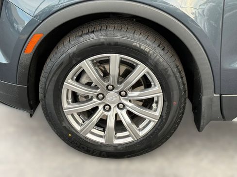 Used 2020 Cadillac XT4 Premium Luxury w/ Driver Awareness Package image 12