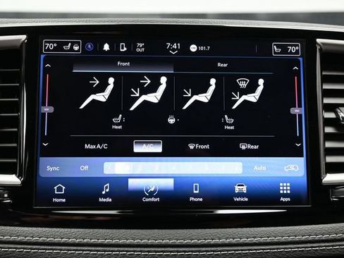 Certified 2022 Chrysler Pacifica Touring-L AWD/4WD image 36