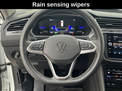 Used 2024 Volkswagen Tiguan Wolfsburg Edition image 20