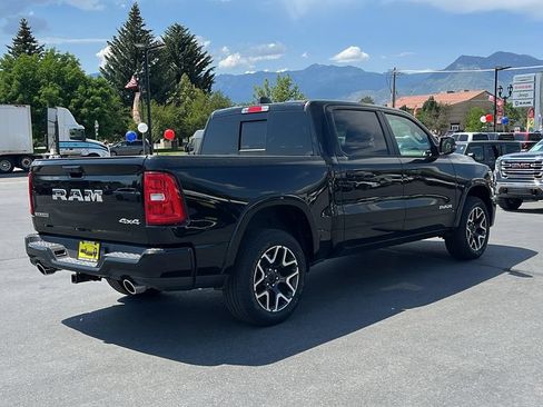 Used 2025 RAM 1500 Laramie w/ Sport Appearance Package AWD/4WD image 5