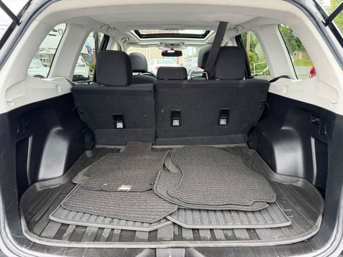 Used 2016 Subaru Forester 2.5i Premium w/ All-Weather Package AWD/4WD image 28