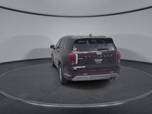 Used 2025 Hyundai Palisade SEL FWD image 13