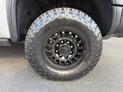 Used 2024 GMC Sierra 2500 AT4X w/ AT4X AEV Edition AWD/4WD image 6