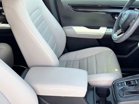 Used 2024 Honda CR-V EX-L image 10