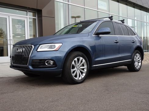 Used 2015 Audi Q5 2.0T Premium Plus w/ Technology Package image 1