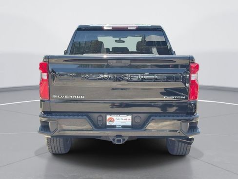 Used 2020 Chevrolet Silverado 1500 Custom w/ Custom Value Package RWD image 4