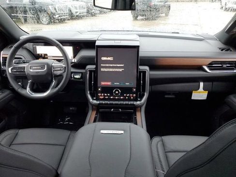 New 2026 GMC Yukon XL Denali image 12