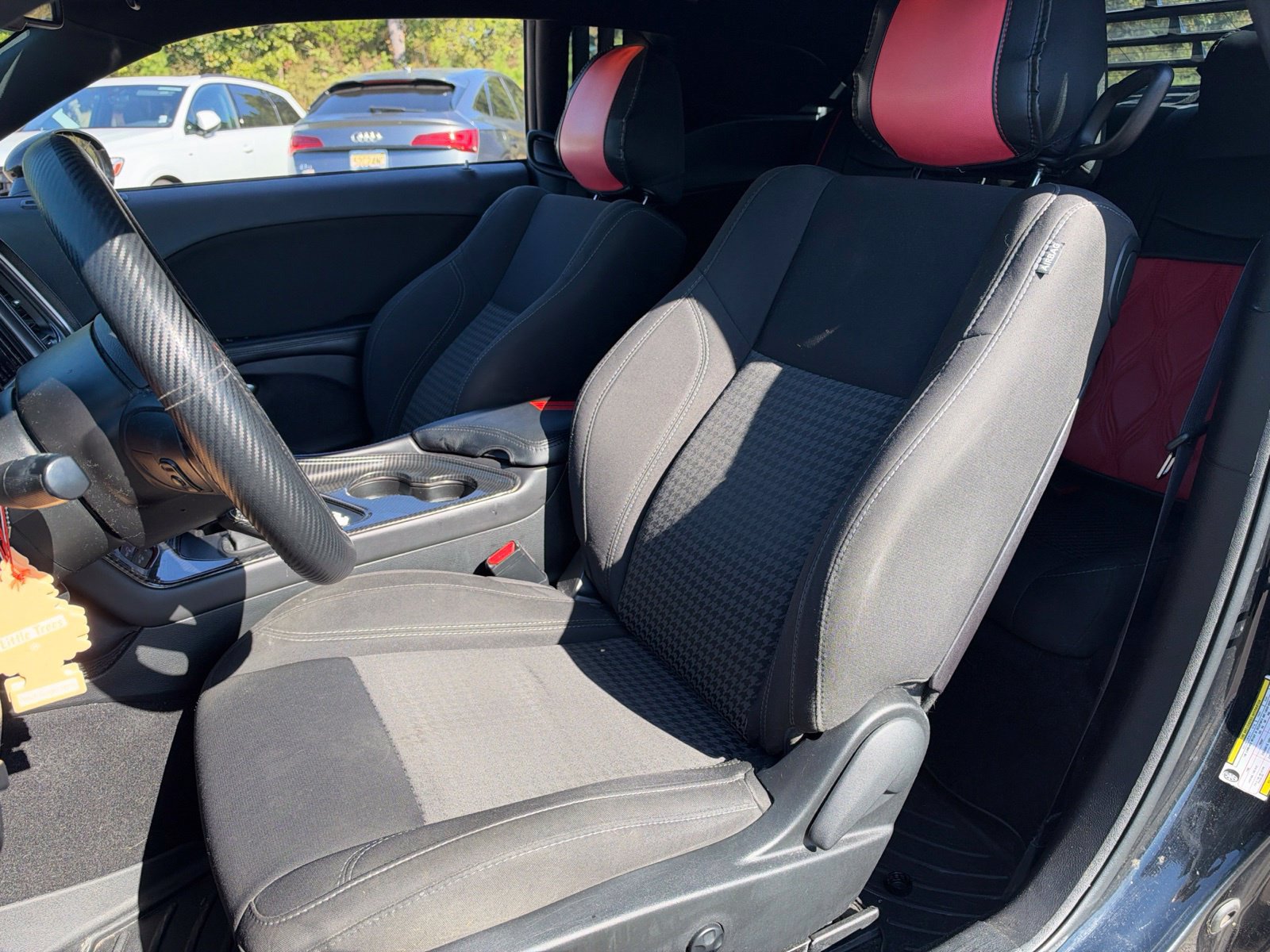 Used 2019 Dodge Challenger SXT RWD image 12