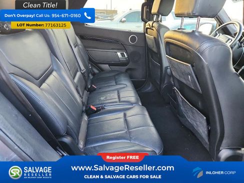 Used 2020 Land Rover Discovery SE AWD/4WD image 13