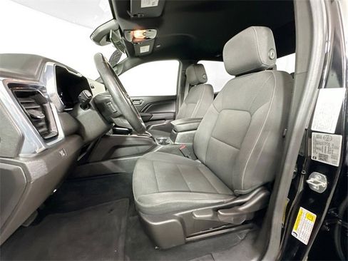 Used 2023 GMC Canyon Elevation image 15