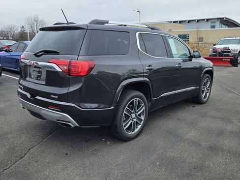 Used 2019 GMC Acadia Denali w/ Technology Package image 4