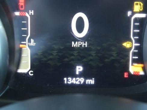 Used 2022 Jeep Gladiator Overland AWD/4WD image 26