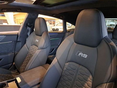 New 2025 Audi RS 7 performance Sportback image 16