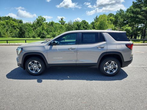 New 2027 GMC Terrain Elevation FWD image 2