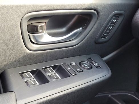 Certified 2025 Honda Pilot EX-L image 35