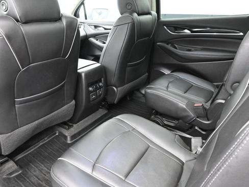 Used 2019 Buick Enclave Avenir w/ Avenir Technology Package image 21