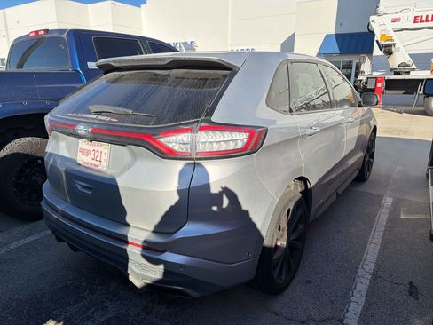 Used 2018 Ford Edge Sport w/ Equipment Group 401A image 4