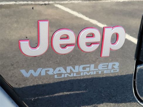Used 2021 Jeep Wrangler Unlimited Rubicon image 22