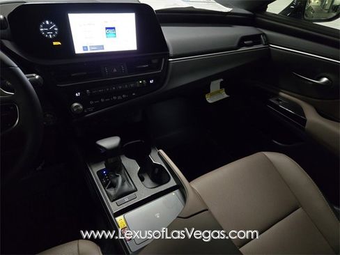 New 2025 Lexus ES 350 w/ Premium Package image 15