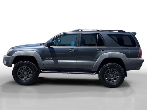 Used 2003 Toyota 4Runner 4WD image 2