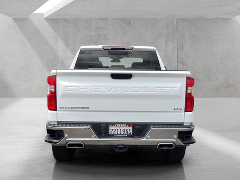 Used 2024 Chevrolet Silverado 1500 LTZ AWD/4WD image 5