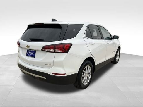 Certified 2023 Chevrolet Equinox LT w/ Driver Convenience Package image 9