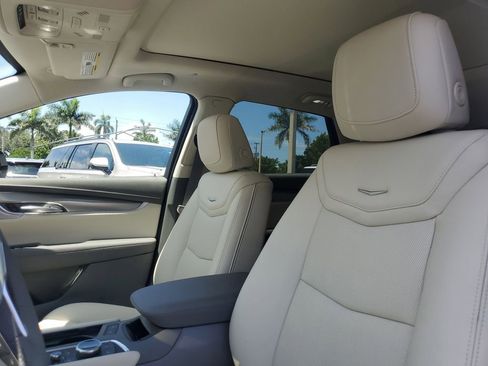 New 2025 Cadillac XT5 Premium Luxury w/ Technology Package image 17