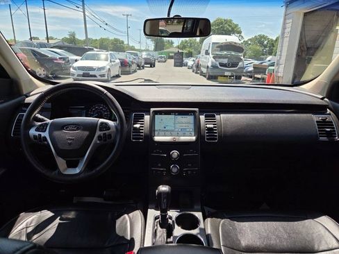 Used 2019 Ford Flex SEL w/ Equipment Group 202A AWD/4WD image 18