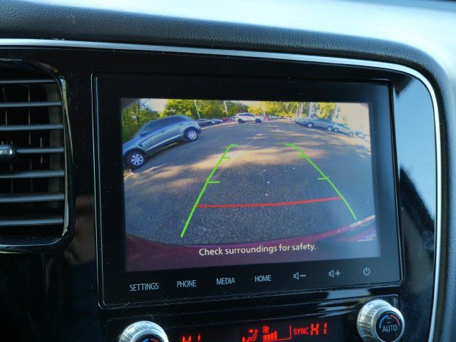 Used 2020 Mitsubishi Outlander SE AWD/4WD image 27