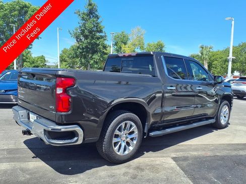 Used 2021 Chevrolet Silverado 1500 LTZ w/ LTZ Premium Package AWD/4WD image 7