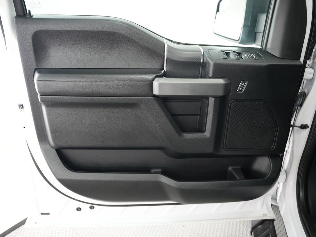 Used 2018 Ford F150 XLT w/ Equipment Group 301A Mid RWD image 40
