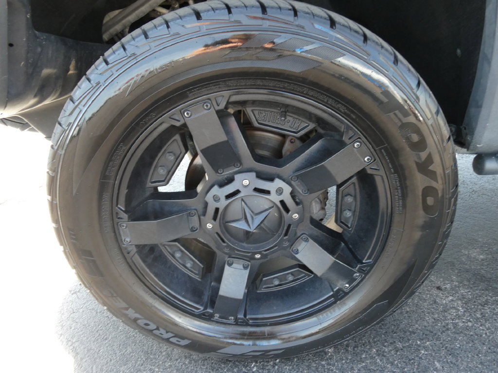 Used 2019 Chevrolet Colorado ZR2 w/ Colorado ZR2 Bison Edition AWD/4WD image 10