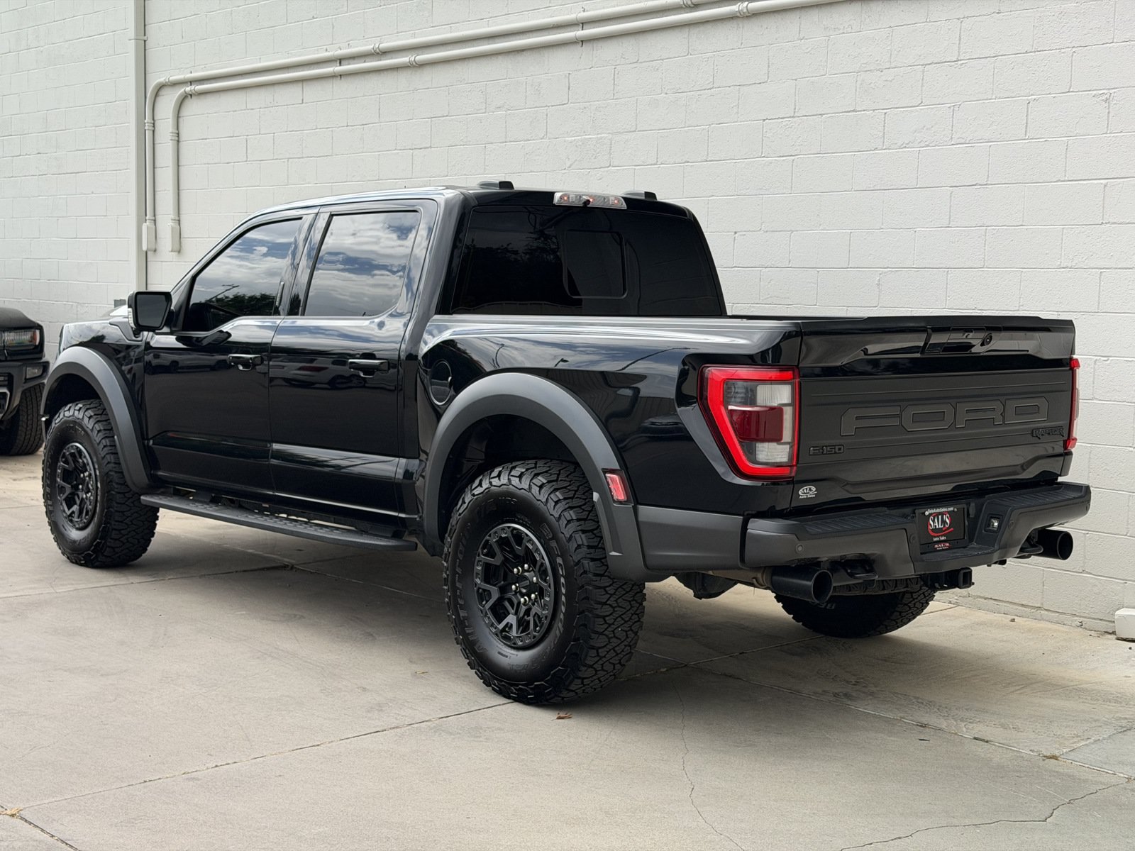 Used 2022 Ford F150 Raptor w/ Equipment Group 801A High AWD/4WD image 7
