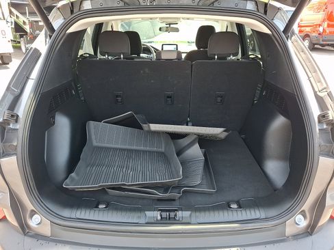 Certified 2022 Ford Escape SE w/ SE Sport Appearance Package image 29