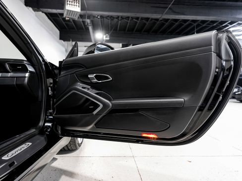 Used 2012 Porsche 911 Carrera S image 24