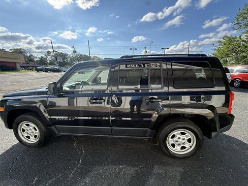 Used 2015 Jeep Patriot Sport w/ Power Value Group AWD/4WD image 4