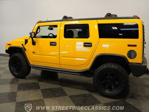 Used 2004 HUMMER H2 w/ Preferred Equipment Group AWD/4WD image 9