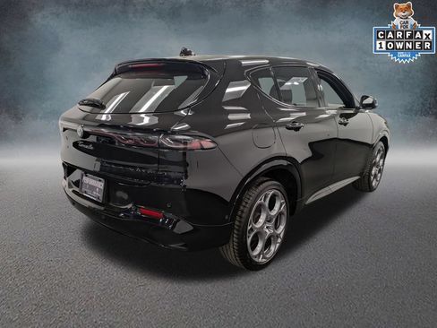 Used 2025 Alfa Romeo Tonale w/ Premium Package AWD/4WD image 4