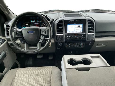 Used 2016 Ford F150 XLT w/ Equipment Group 302A Luxury AWD/4WD image 17