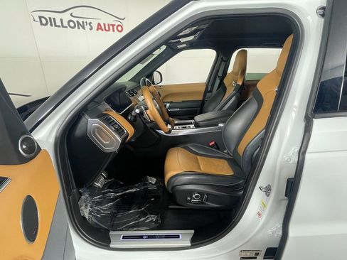 Used 2021 Land Rover Range Rover Sport SVR image 13