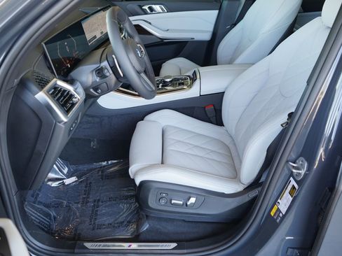New 2026 BMW X5 xDrive50e w/ M Sport Package image 12