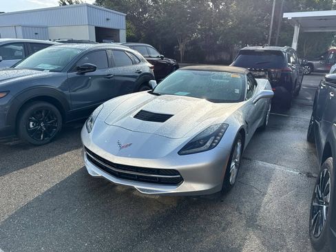 Used 2017 Chevrolet Corvette Stingray Convertible w/ 1LT RWD image 1