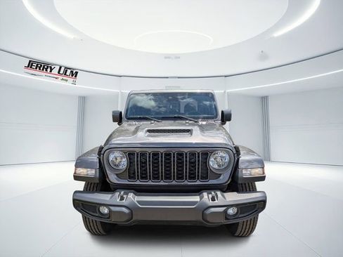 New 2025 Jeep Gladiator Sport AWD/4WD image 8