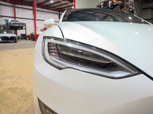 Used 2019 Tesla Model S 100D AWD/4WD image 29