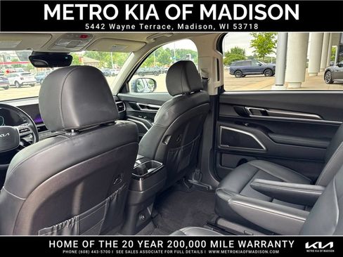 Used 2023 Kia Telluride S AWD/4WD image 30