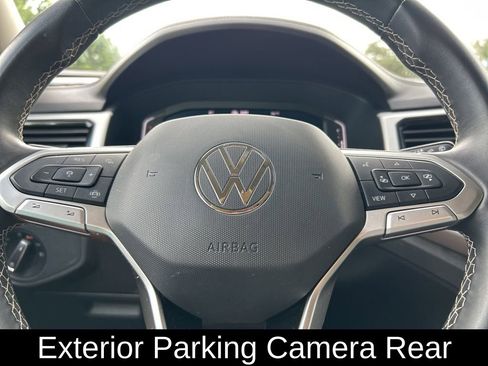Used 2022 Volkswagen Atlas SE w/ Black Wheel Package image 18