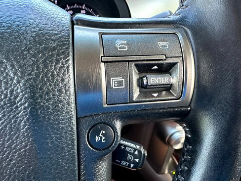 Used 2012 Lexus GX 460 w/ Comfort Plus Pkg image 39