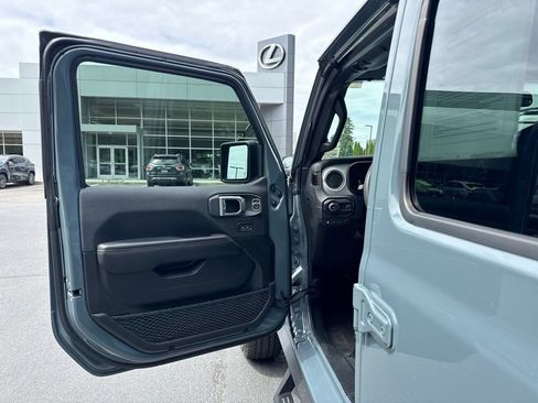 Used 2024 Jeep Wrangler Unlimited Sahara w/ Safety Group AWD/4WD image 11
