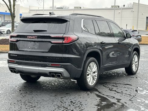 Used 2024 GMC Acadia Elevation image 14