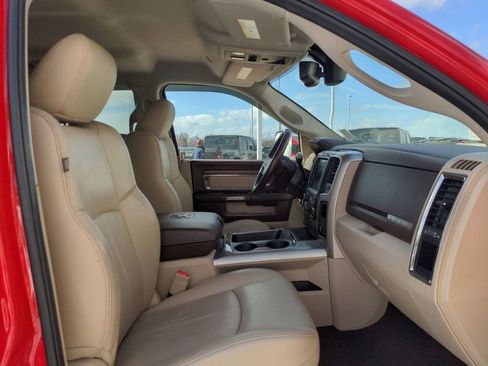 Used 2018 RAM 2500 Laramie image 31